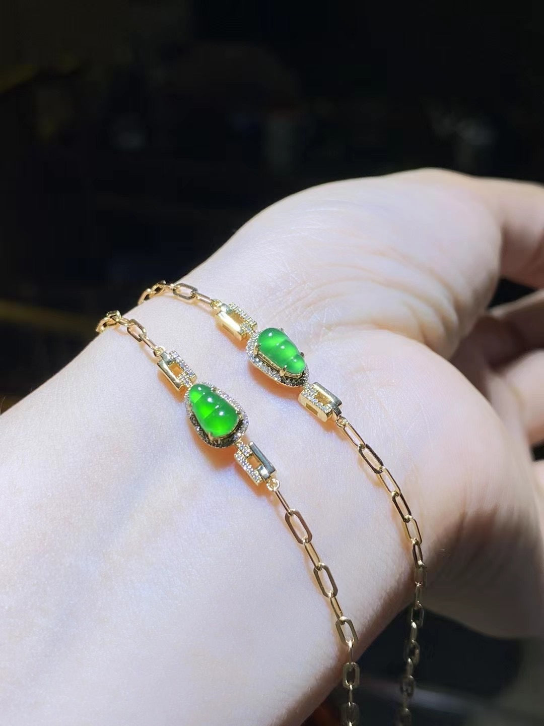 Bracelet Hulu en jade naturel de grade A