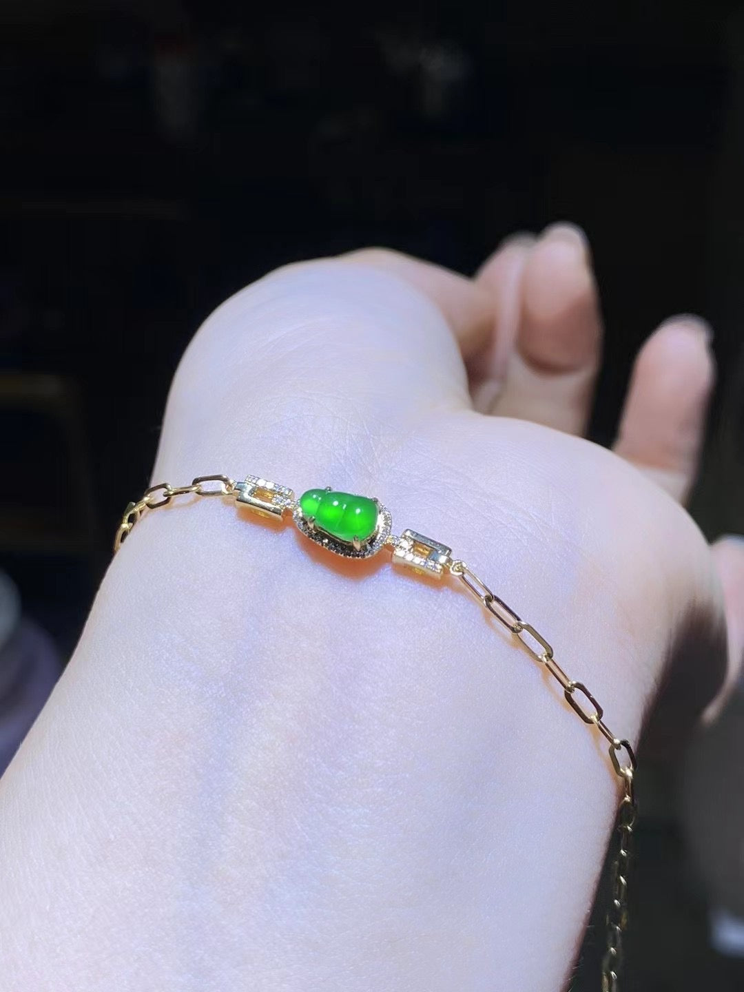 Bracelet Hulu en jade naturel de grade A