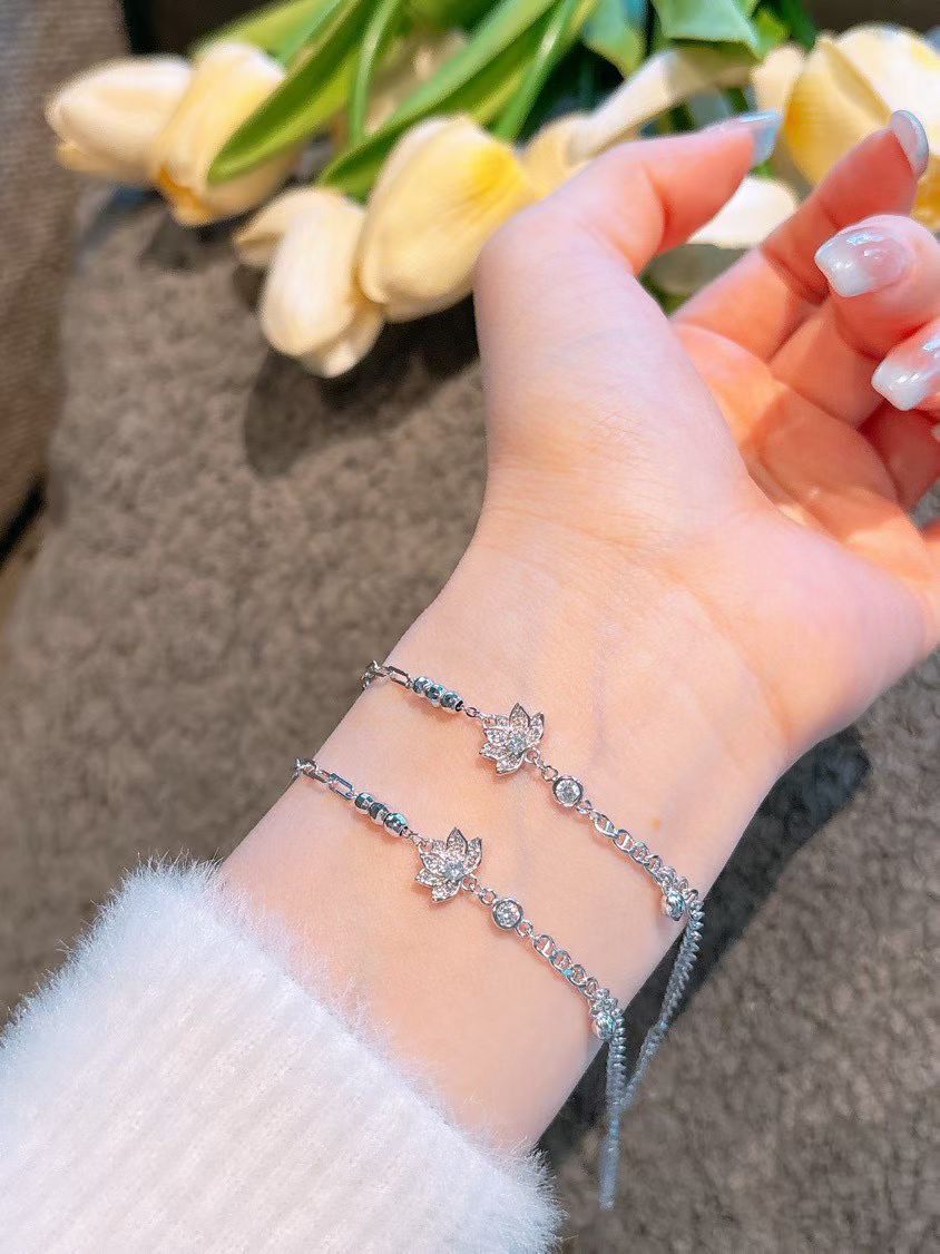 11. Gelang Perak Lotus Flower 999 dengan Tanda & Sertifikasi S999 11. Lotus Flower Siver 999 Bracelets with S999 Mark & Certification
